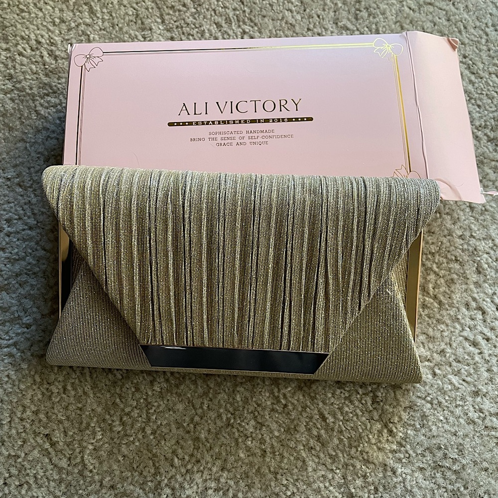 Gorgeous Gold Clutch